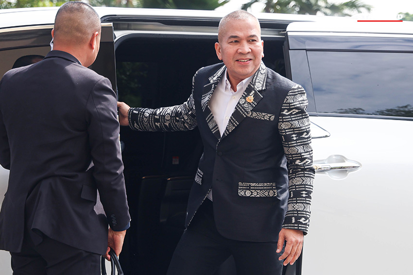 ภาพถ่ายนายกฯ อนุทิน ชาญวีรกูล เป็นประธานการประชุมคณะรัฐมนตรี พิจารณาวาระสำคัญ อาทิ พ.ร.ก.กู้เงิน 4 แสนล้าน และรายงานแลนด์บริดจ์ 16