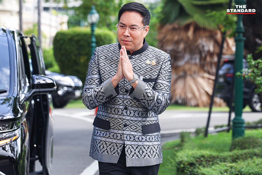 ภาพถ่ายนายกฯ อนุทิน ชาญวีรกูล เป็นประธานการประชุมคณะรัฐมนตรี พิจารณาวาระสำคัญ อาทิ พ.ร.ก.กู้เงิน 4 แสนล้าน และรายงานแลนด์บริดจ์ 5