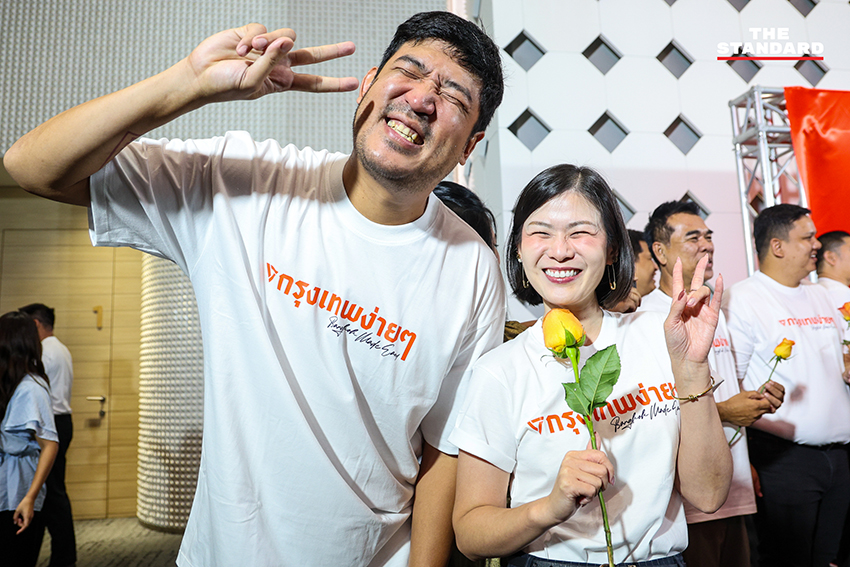 ชัยวัฒน์ สถาวรวิจิตร แคนดิเดตผู้ว่าฯ กทม. พรรคประชาชน แถลงวิสัยทัศน์พร้อมทีมงาน 19