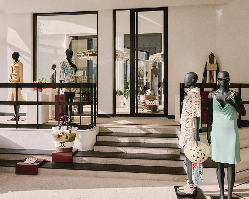 ภาพบูติกชั่วคราวของ CHANEL ณ เมืองบียาริตส์ ประเทศฝรั่งเศส ที่ออกแบบสไตล์ Art Deco 2
