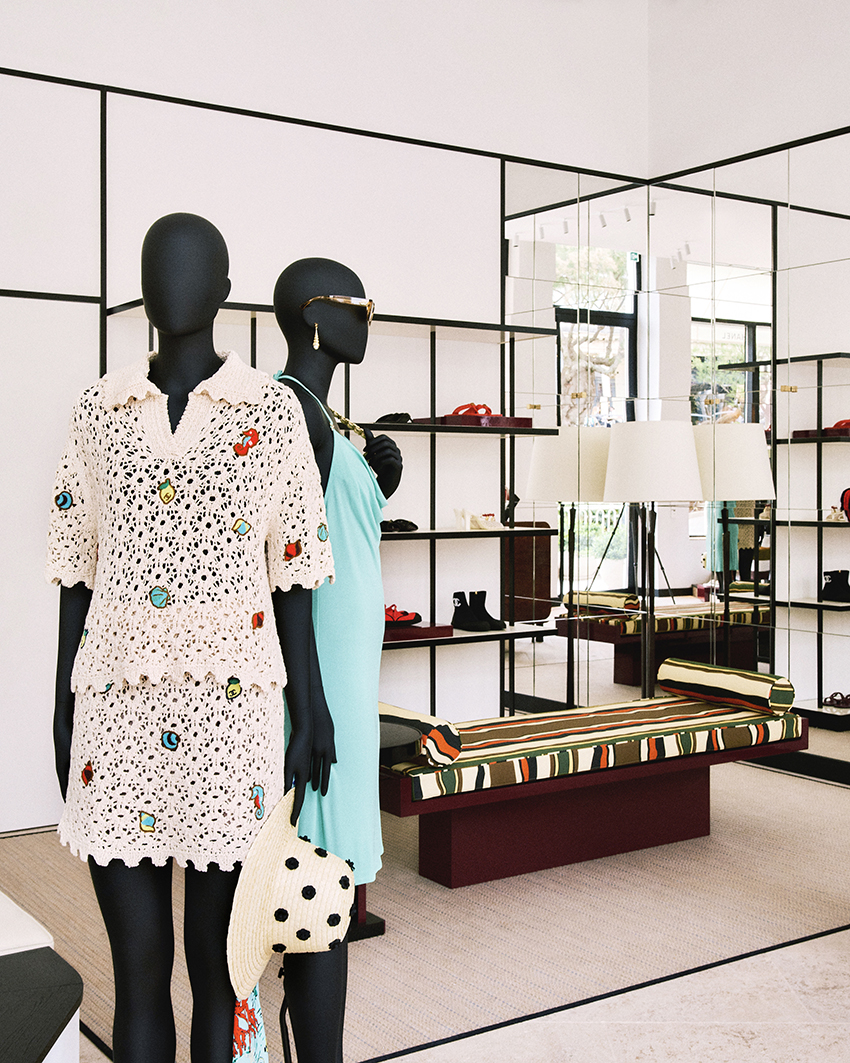 ภาพบูติกชั่วคราวของ CHANEL ณ เมืองบียาริตส์ ประเทศฝรั่งเศส ที่ออกแบบสไตล์ Art Deco 6