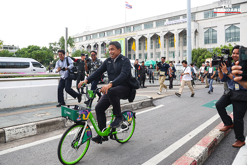 ชัชชาติ สิทธิพันธุ์ แถลงข่าวลาออกจากผู้ว่าฯ กทม. 4