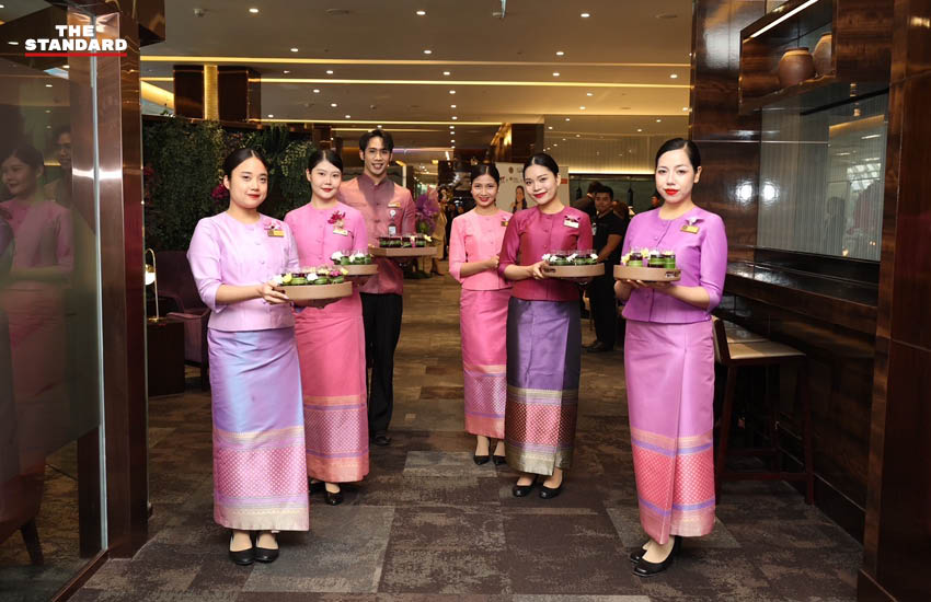 ภาพผู้บริหารกระทรวงพาณิชย์ ตัวแทน MasterChef และสายการบิน ร่วมเปิดโครงการส่งเสริมวัตถุดิบเกษตรไทย 4