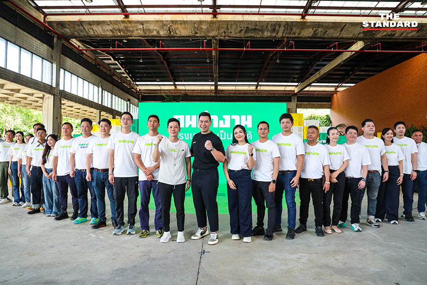 ดวงฤทธิ์ เบ็ญจาธิกุล ชัยรุ่งเรือง หัวหน้าทีมคนทำงาน แถลงข่าวเปิดตัวผู้สมัคร ส.ก. 27 เขต 1