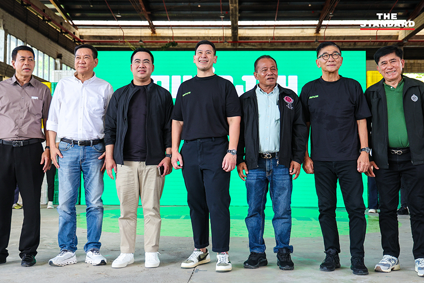 ดวงฤทธิ์ เบ็ญจาธิกุล ชัยรุ่งเรือง หัวหน้าทีมคนทำงาน แถลงข่าวเปิดตัวผู้สมัคร ส.ก. 27 เขต 10