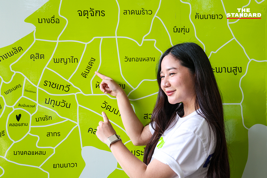 ดวงฤทธิ์ เบ็ญจาธิกุล ชัยรุ่งเรือง หัวหน้าทีมคนทำงาน แถลงข่าวเปิดตัวผู้สมัคร ส.ก. 27 เขต 12