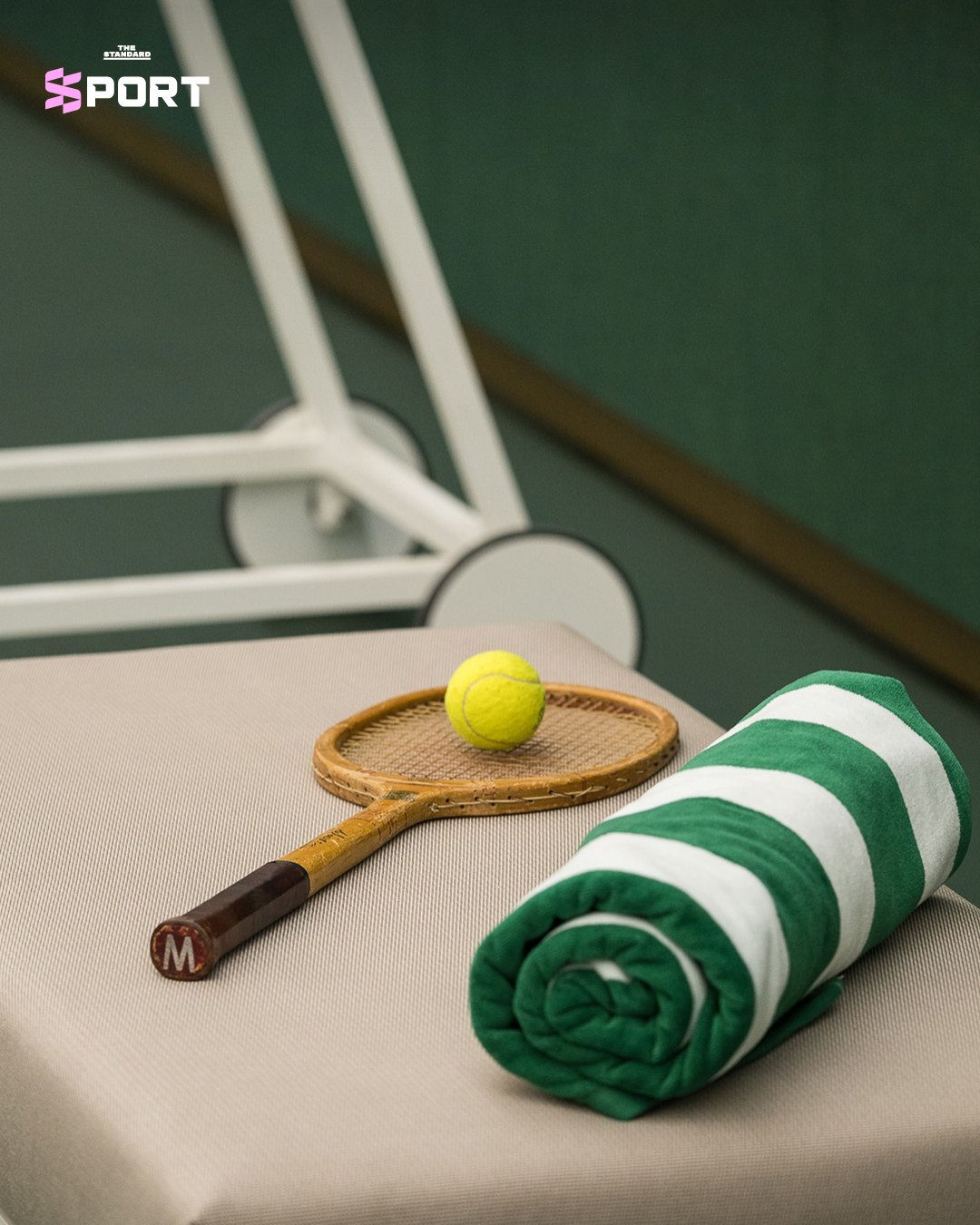 ภาพคอร์ตเทนนิส The Garrison Club ที่มีความงดงามและเรียบหรู 5