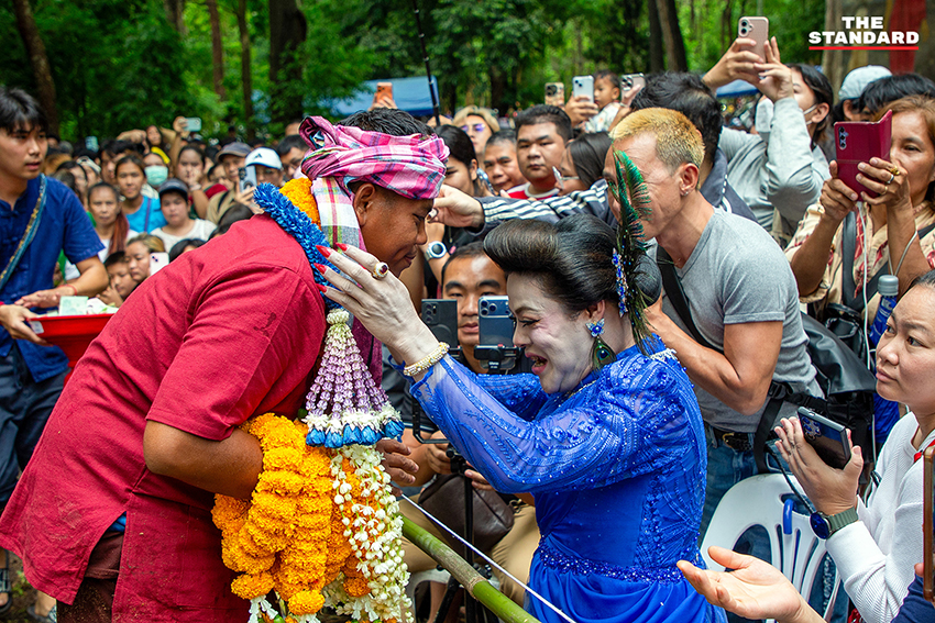 ภาพบรรยากาศพิธีเลี้ยงดง บวงสรวงปู่แสะ-ย่าแสะ ที่ดอยสุเทพ-ปุย จังหวัดเชียงใหม่ 8
