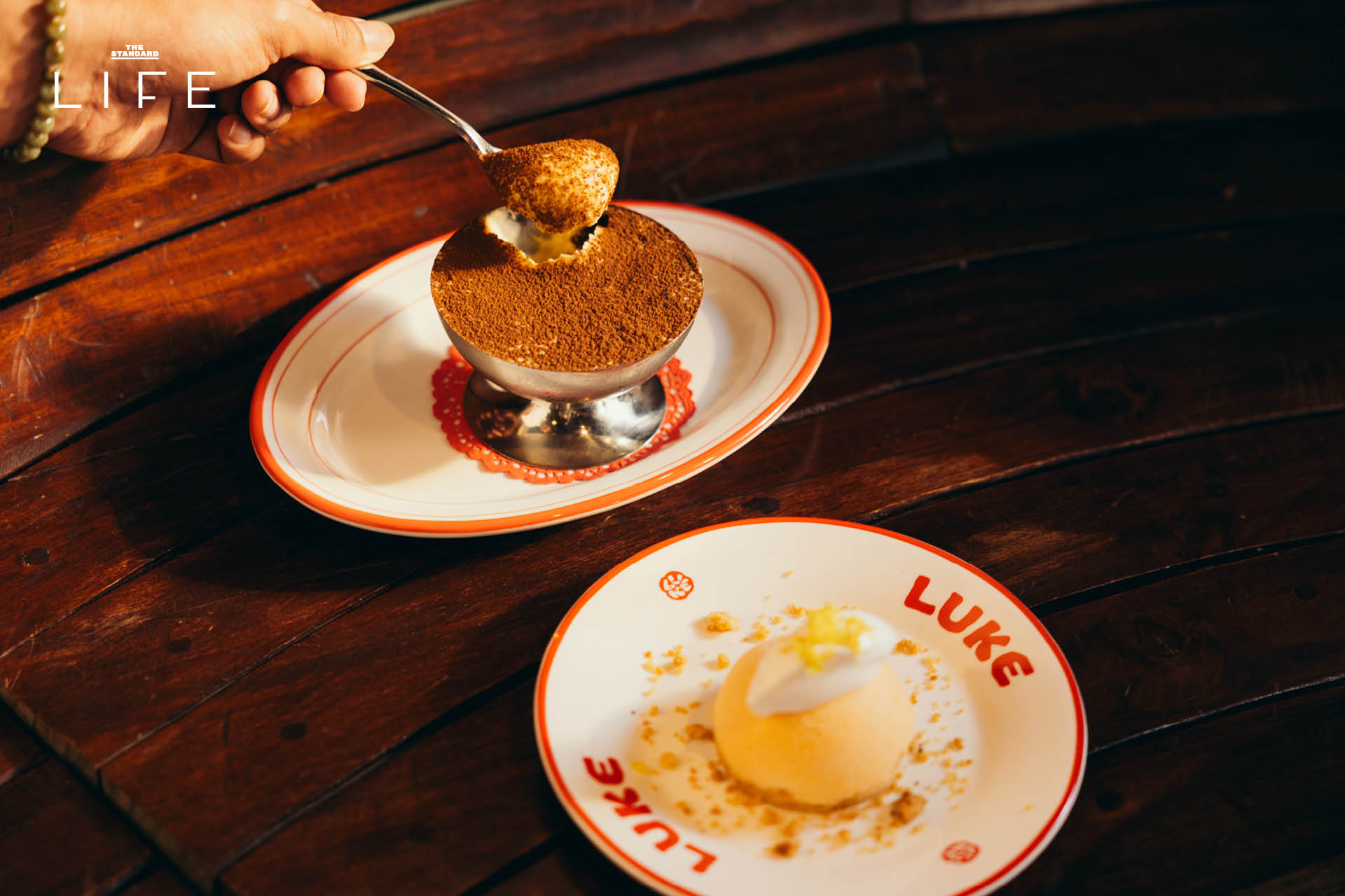ภาพถ่ายอาคารสไตล์โคโลเนียลสีแดงสด LUKE Bangkok ร้านอาหารอิตาเลียนเปิดใหม่ ย่านหัวลำโพง 13