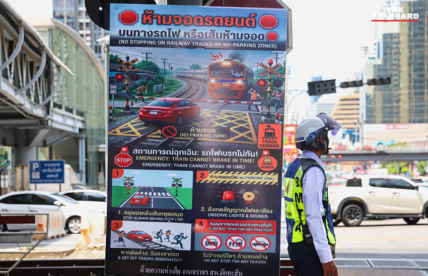ดร.มัลลิกา บุญมีตระกูล มหาสุข ผู้สมัครผู้ว่าฯ กทม. เบอร์ 14 ลงพื้นที่สี่แยกอโศก-เพชร 8