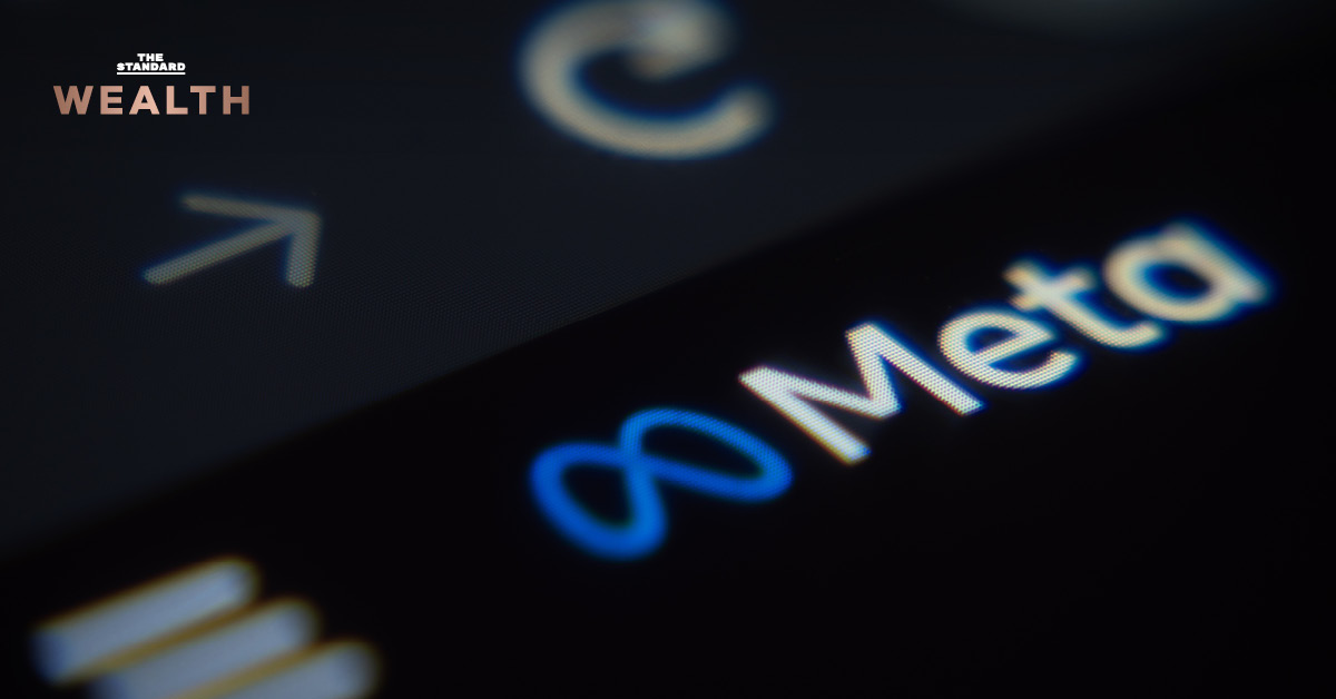 ภาพกราฟิกข้อความ ‘AI อยู่ต่อ แต่มนุษย์ต้องไป’ และ ‘Meta ปลดพนักงาน 8,000 คนทั่วโลก’