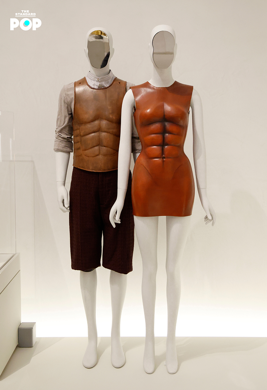 ภาพบรรยากาศนิทรรศการ Costume Art จัดแสดงเครื่องแต่งกายโบราณและศิลปะ ณ พิพิธภัณฑ์ Metropolitan Museum of Art นครนิวยอร์ก 4