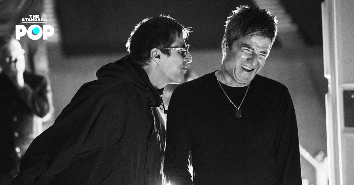 ภาพสองพี่น้อง Gallagher สำหรับสารคดีคอนเสิร์ต Oasis