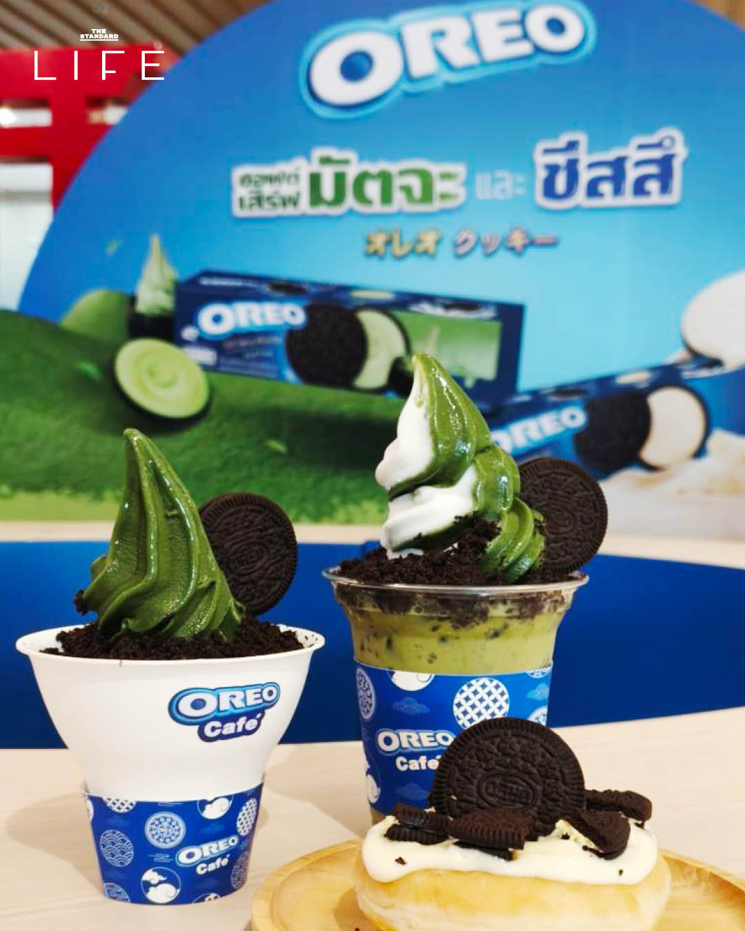 บรรยากาศร้าน OREO MATCHA HOUSE ตกแต่งโทนฟ้าเขียว มีแมวนำโชคยักษ์ 2