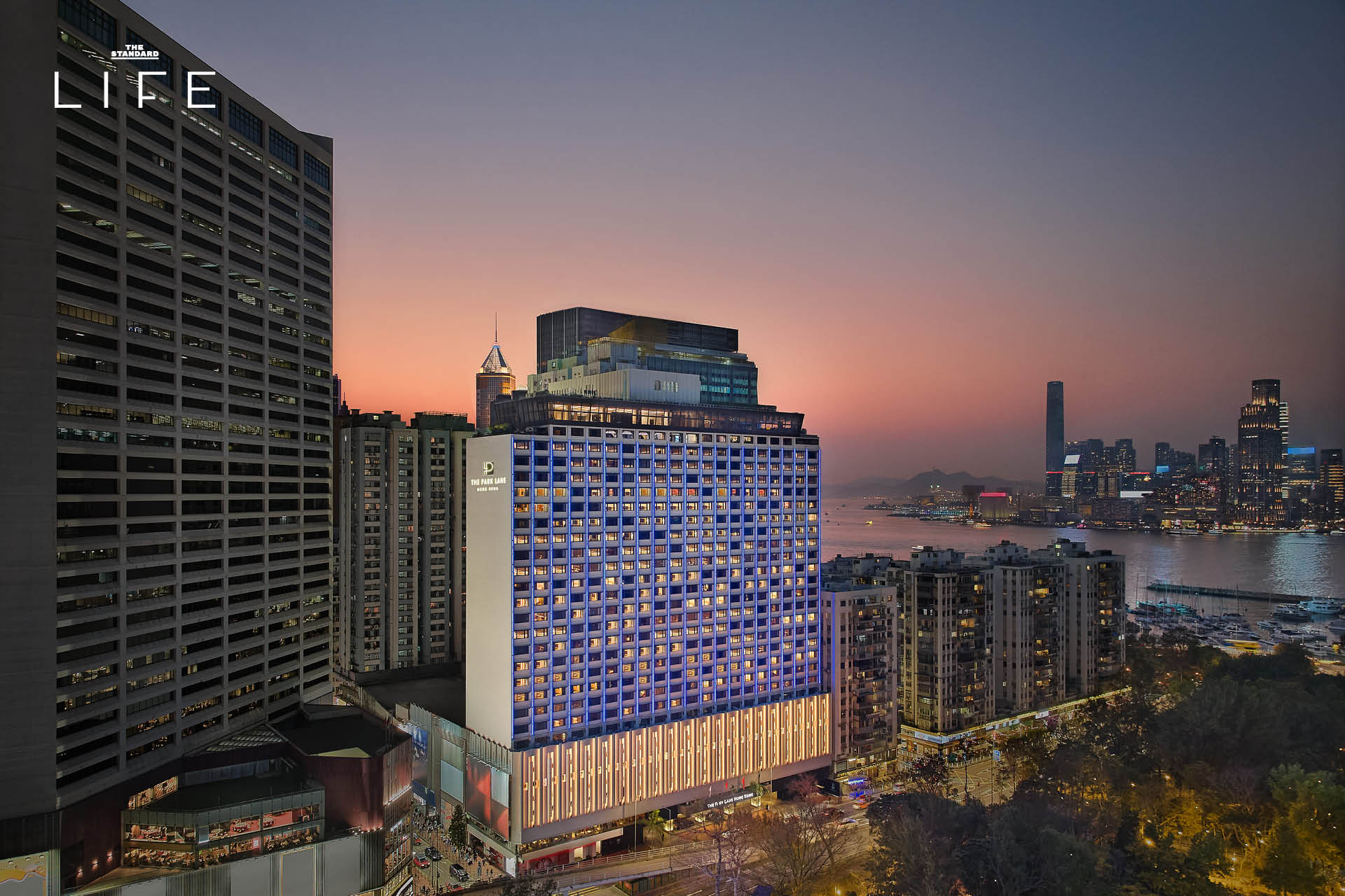 ภาพบรรยากาศภายนอกหรือภายในของโรงแรม The Park Lane Hong Kong ที่ Causeway Bay แสดงถึงความหรูหราและทำเลที่ตั้งอันโดดเด่น 10