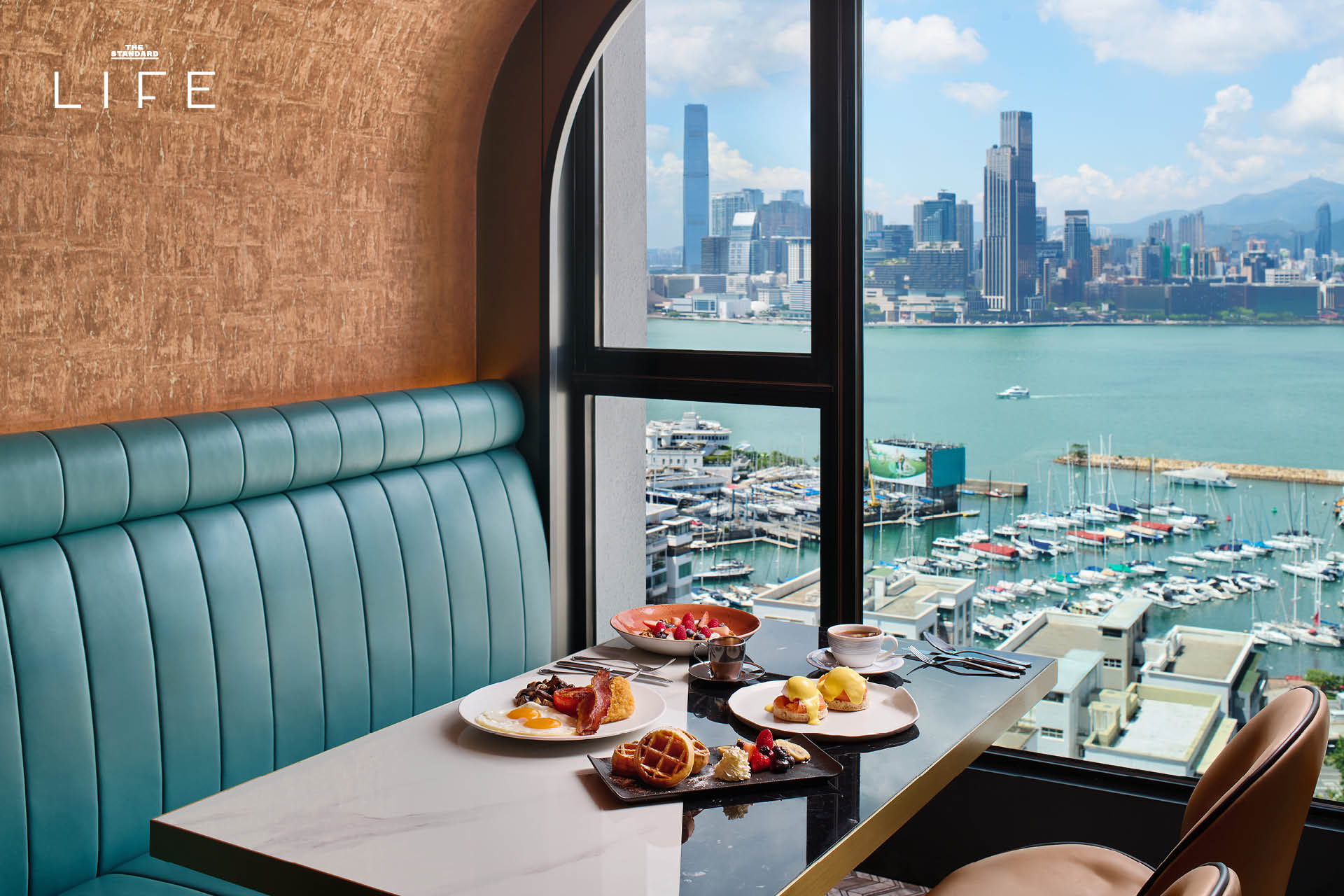 ภาพบรรยากาศภายนอกหรือภายในของโรงแรม The Park Lane Hong Kong ที่ Causeway Bay แสดงถึงความหรูหราและทำเลที่ตั้งอันโดดเด่น 8