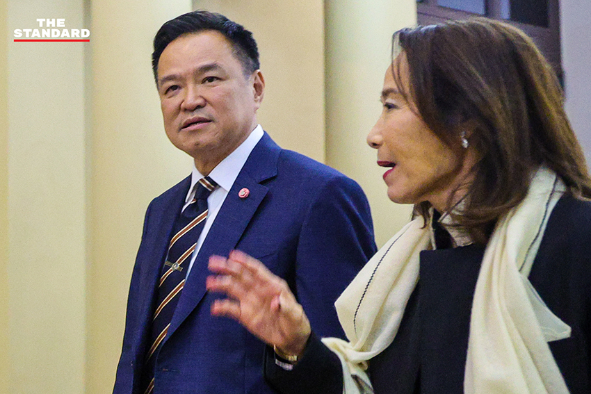 นายกรัฐมนตรี อนุทิน ชาญวีรกูล และคณะรัฐมนตรี ร่วมรับประทานอาหารค่ำกับผู้ประกอบการ 3