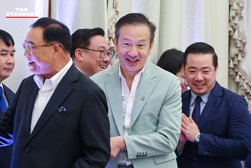 นายกรัฐมนตรีและคณะรัฐมนตรี ร่วมประชุมกับผู้บริหารระดับสูงจากภาคเอกชนและตัวแทนภาคธุรกิจ 7