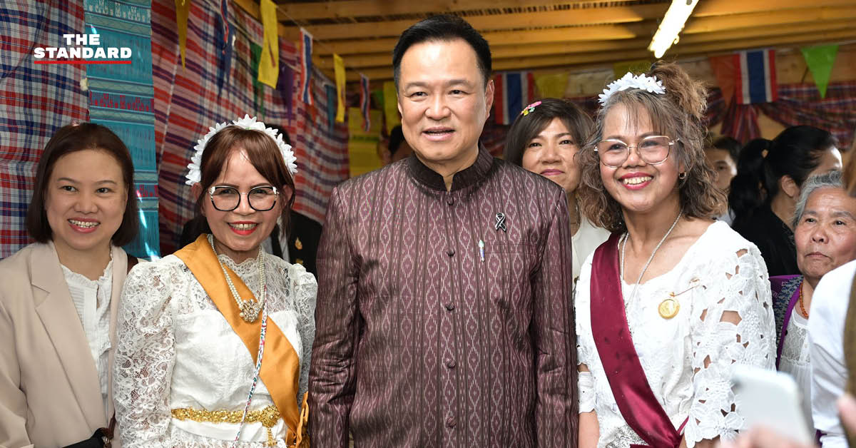 อนุทิน ชาญวีรกูล นายกรัฐมนตรี กล่าวกับกลุ่มคนไทยในกรุงปารีส