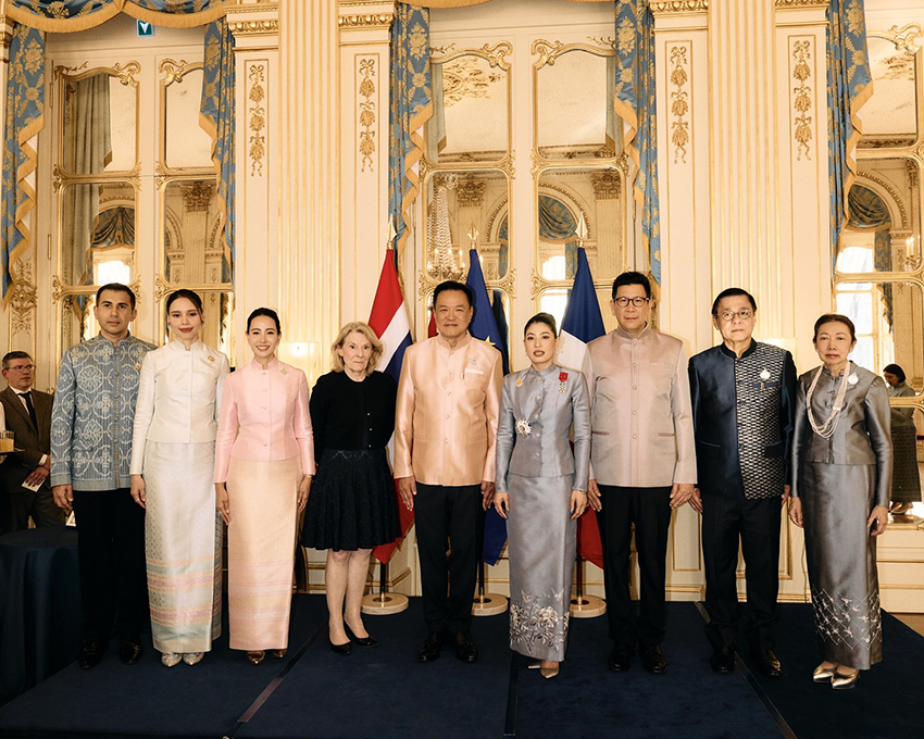 สมเด็จพระเจ้าลูกเธอ เจ้าฟ้าสิริวัณณวรี นารีรัตนราชกัญญา ทรงรับเครื่องอิสริยาภรณ์ Légion d’honneur จากรัฐมนตรีว่าการกระทรวงวัฒนธรรมสาธารณรัฐฝรั่งเศส 6