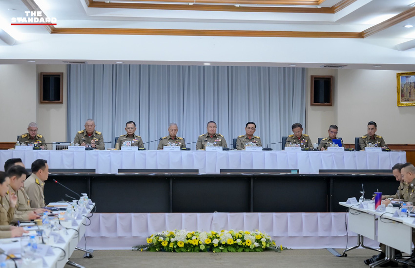 คณะองคมนตรีและคณะรัฐมนตรีร่วมประชุมหารือแนวทางรับมือภัยแล้ง 1