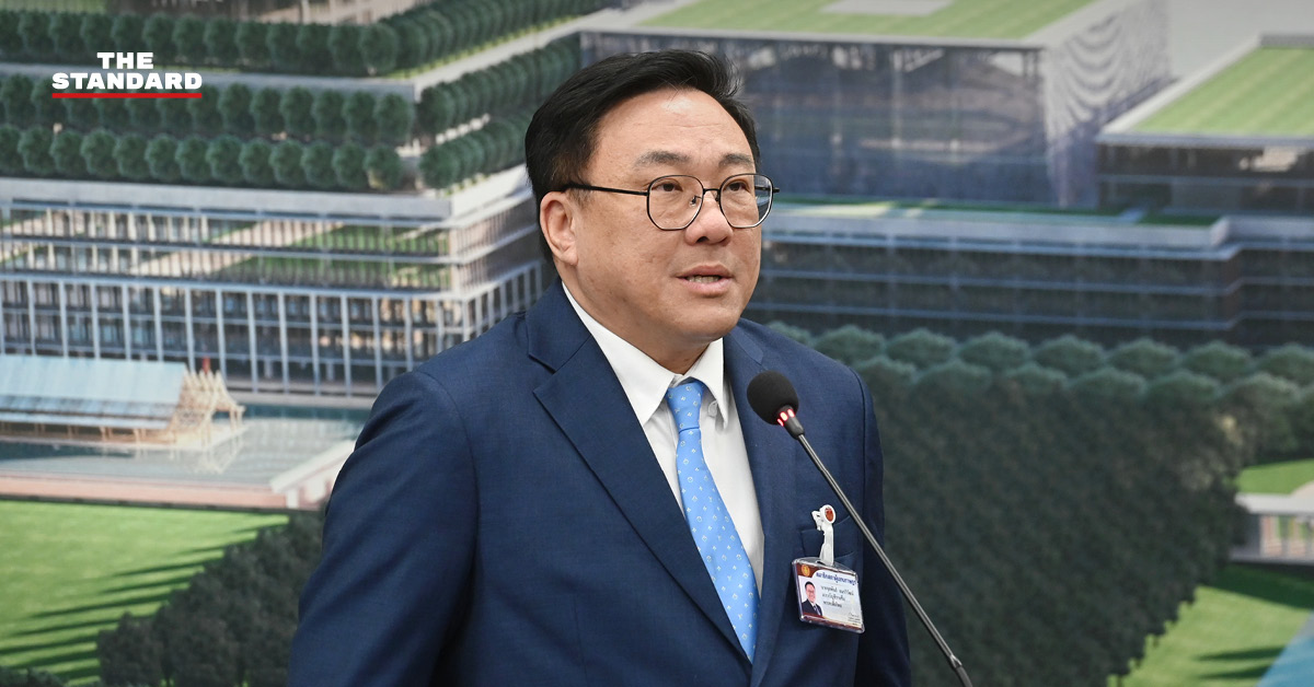จุลพันธ์ อมรวิวัฒน์ รัฐมนตรีว่าการกระทรวงแรงงาน แถลงข่าว
