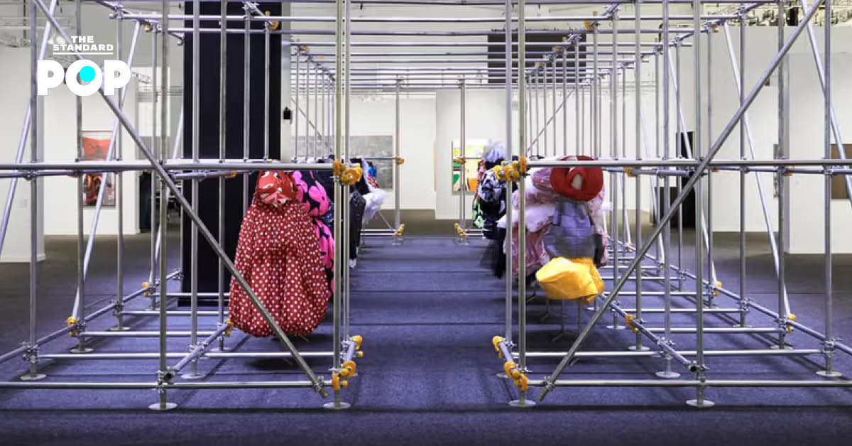 ผลงานการจัดแสดงของ Rei Kawakubo ใน Independent Art Fair ที่นิวยอร์ก