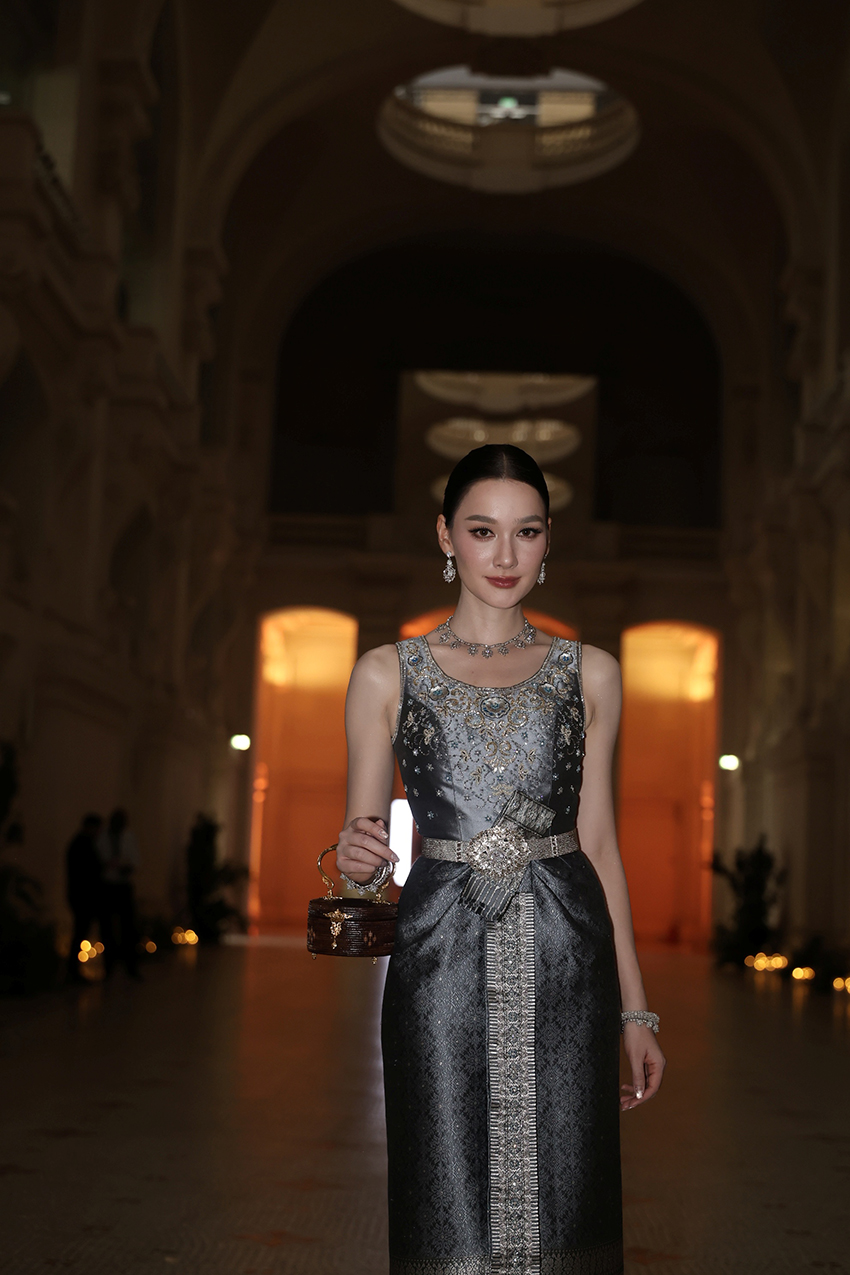 สมเด็จพระเจ้าลูกเธอ เจ้าฟ้าสิริวัณณวรี นารีรัตนราชกัญญา ทรงเปิดนิทรรศการ ‘La Mode en Majesté’ ณ กรุงปารีส 5