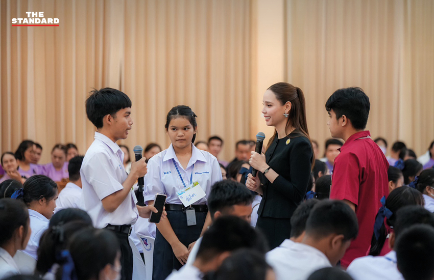 ซาบีดา ไทยเศรษฐ์ รัฐมนตรีว่าการกระทรวงวัฒนธรรม เป็นประธานเปิดกิจกรรมวัฒนธรรมสร้างสรรค์สัญจร ปี 4 ที่โรงเรียนอนุบาลเมืองอุทัยธานี 1