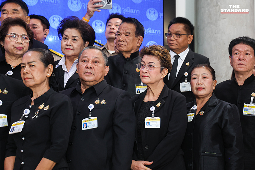 กลุ่มสมาชิกวุฒิสภา (สว.) 89 คน แถลงข่าวประณาม ณัฐพงษ์ 8