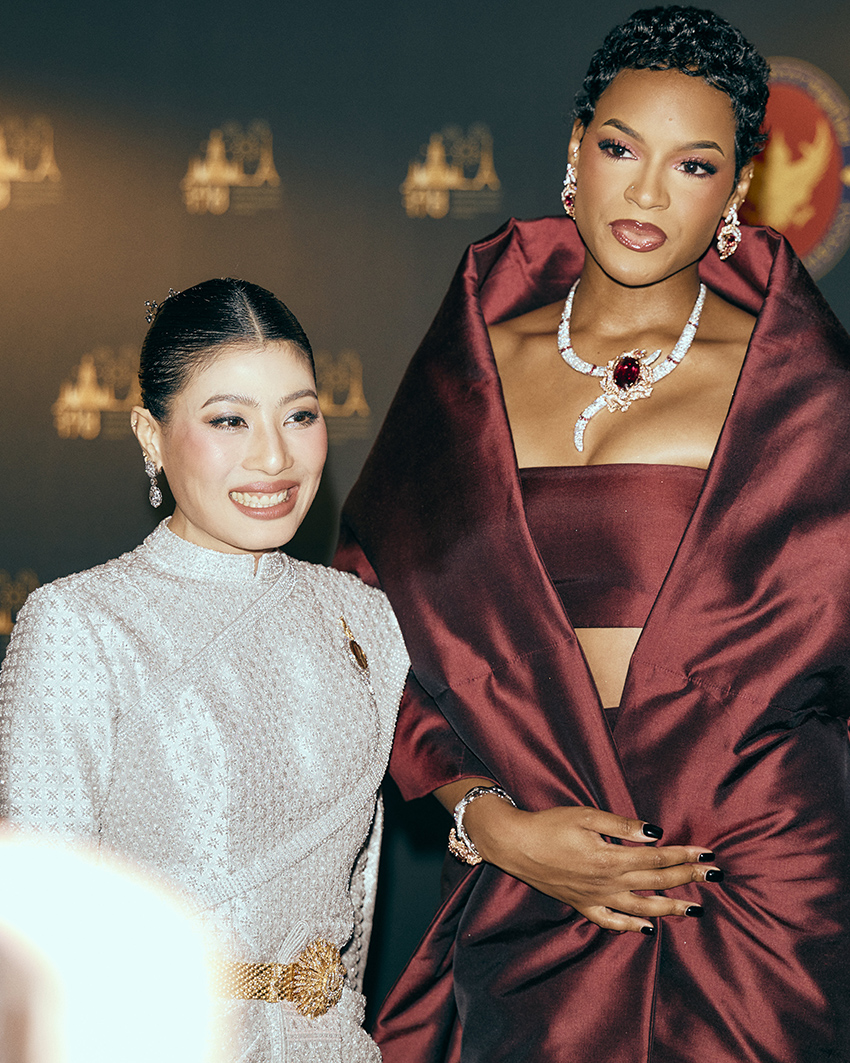 สมเด็จพระเจ้าลูกเธอ เจ้าฟ้าสิริวัณณวรี นารีรัตนราชกัญญา ทรงเปิดนิทรรศการ ‘La Mode en Majesté’ ที่กรุงปารีส 11