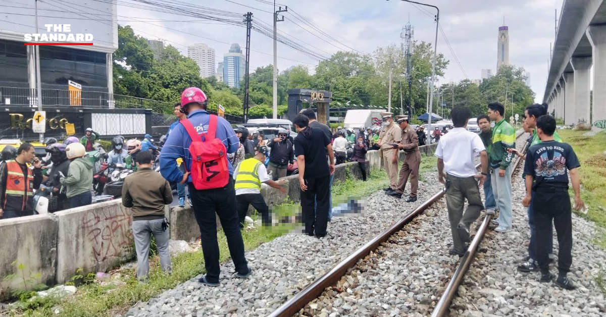 ภาพขบวนรถไฟของการรถไฟแห่งประเทศไทย หลังเกิดเหตุเฉี่ยวชนคนบุกรุกย่านอโศก