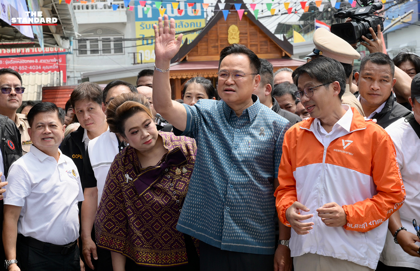 อนุทิน ชาญวีรกูล นายกรัฐมนตรีและรมว.มหาดไทย ลงพื้นที่เปิดโครงการไทยช่วยไทย ลดค่าครองชีพ ที่ตลาดบางใหญ่ นนทบุรี 4