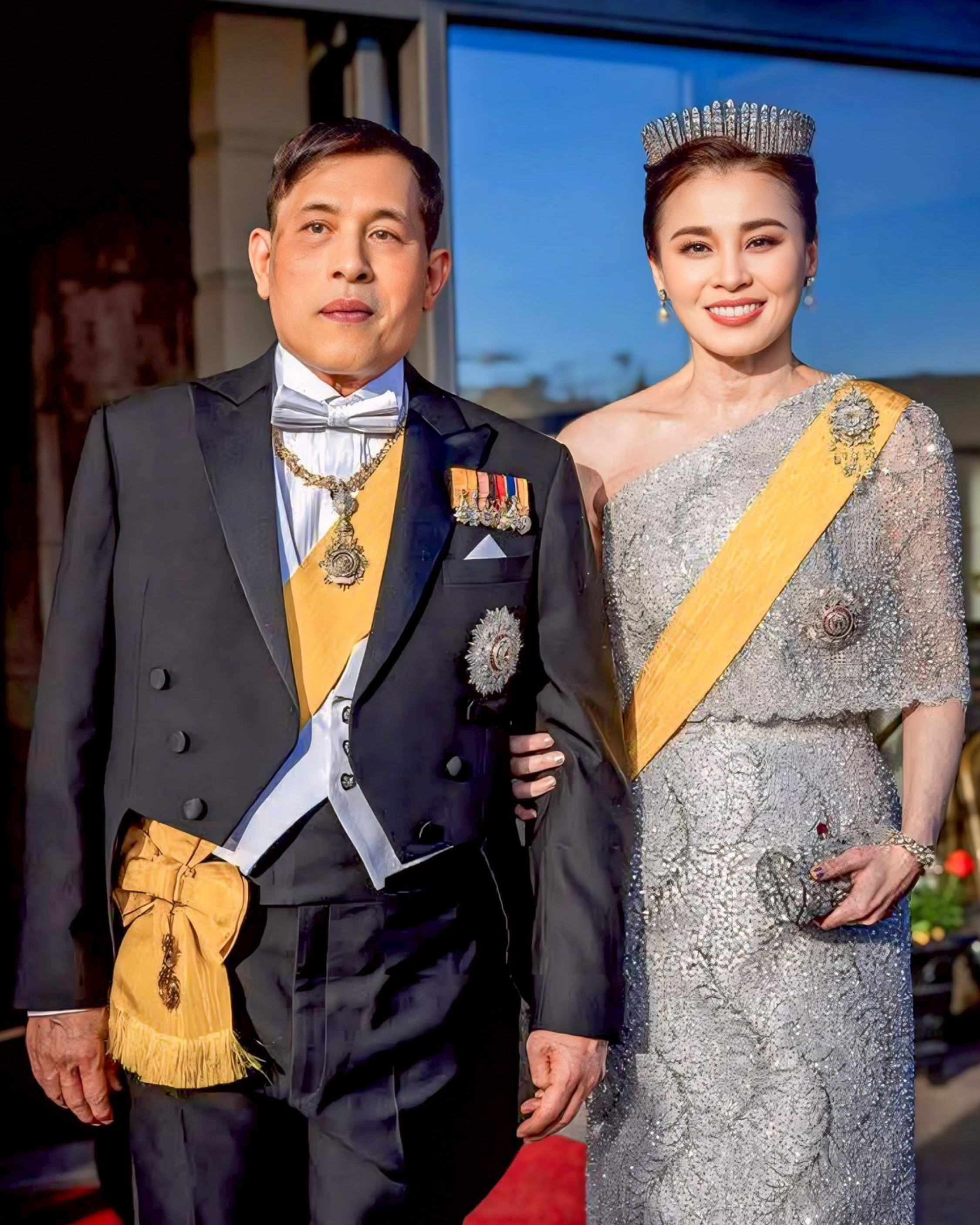 ในหลวง-พระราชินี เสด็จร่วมพระราชพิธีเฉลิมฉลอง 80 พรรษา สมเด็จพระราชาธิบดีคาร์ลที่ 16 กุสตาฟแห่งสวีเดน ณ พระราชวังหลวง กรุงสต็อกโฮล์ม