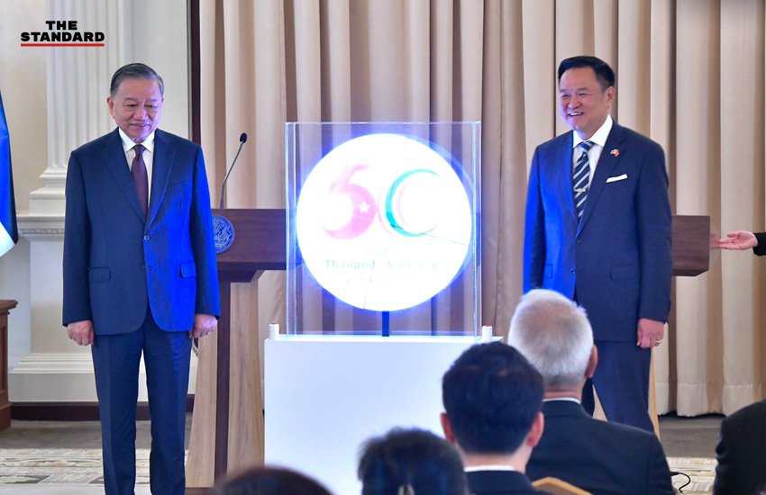 อนุทิน ชาญวีรกูล และ โต เลิม ประธานาธิบดีเวียดนาม ร่วมพิธีลงนามความร่วมมือฉลอง 50 ปีสัมพันธ์ไทย-เวียดนาม 1