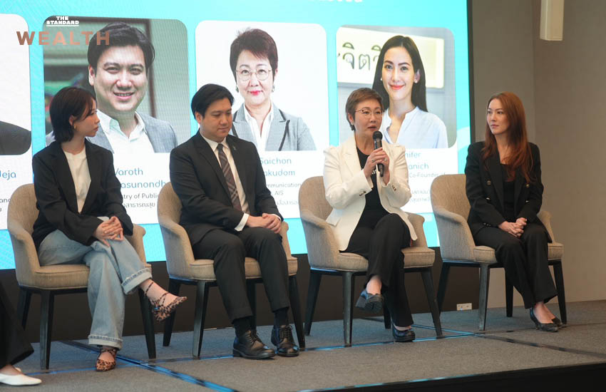 ภาพผู้บริหาร AIS, Match Group, Tinder และตัวแทนกรมสุขภาพจิต ร่วมกันเปิดตัวแคมเปญ Human Connection เพื่อรับมือปัญหาภาวะโดดเดี่ยว 3