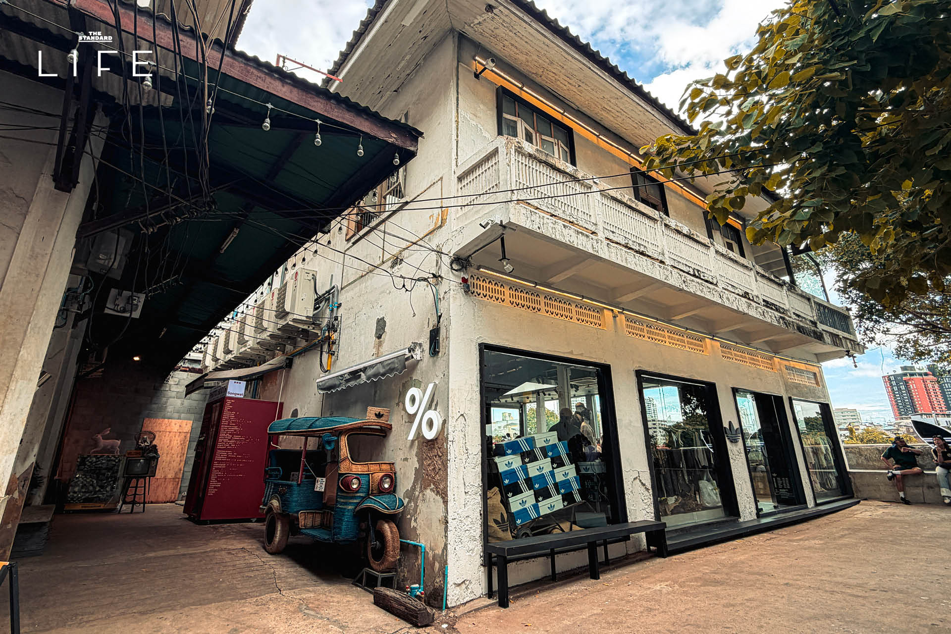 ภาพคาเฟ่ % Arabica สาขาทรงวาด ริมแม่น้ำเจ้าพระยา 1