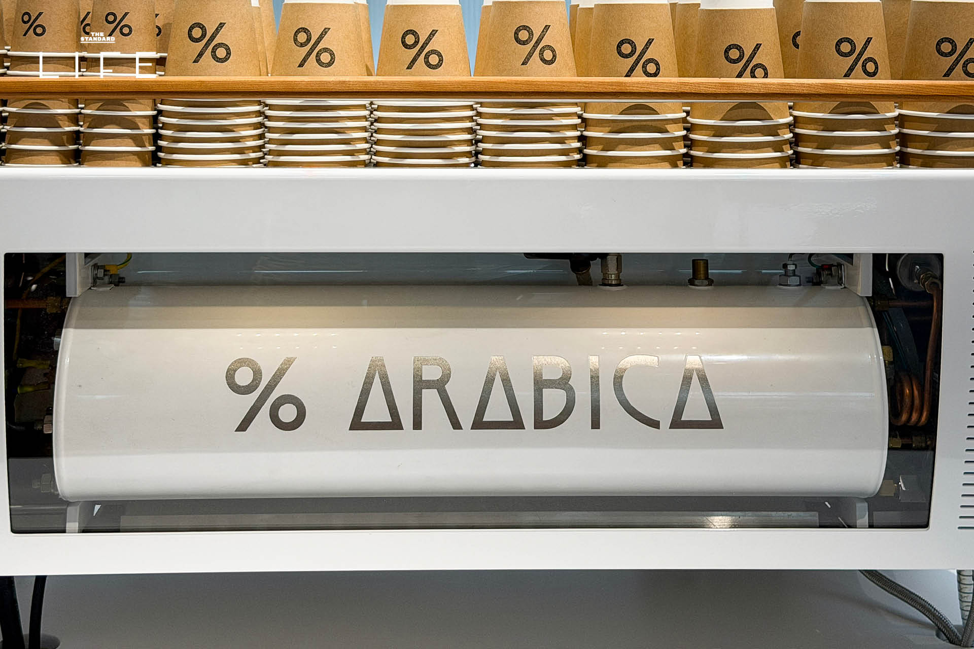 ภาพคาเฟ่ % Arabica สาขาทรงวาด ริมแม่น้ำเจ้าพระยา 6