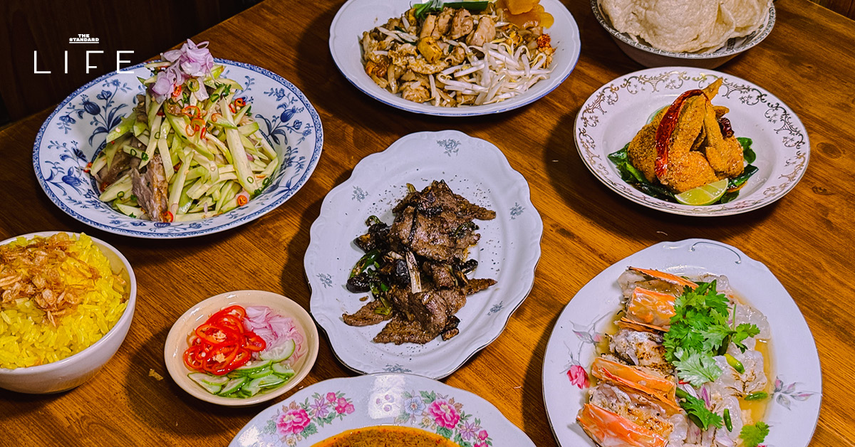 ภาพบรรยากาศร้านอาหารไทย บ้านลำไย ที่ทองหล่อ