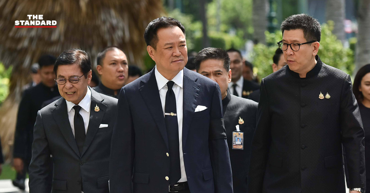 อนุทิน ชาญวีรกูล เป็นประธานการประชุมคณะรัฐมนตรี