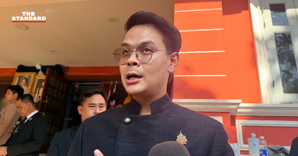 ไชยชนก ชิดชอบ รัฐมนตรีว่าการกระทรวงดิจิทัลฯ กำลังให้สัมภาษณ์