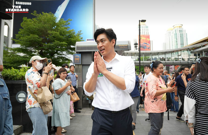 ชัยวัฒน์ สถาวรวิจิตร และ อัญชิสา โรจนยุกตานนท์ ลงพื้นที่หาเสียงย่านปทุมวัน 1