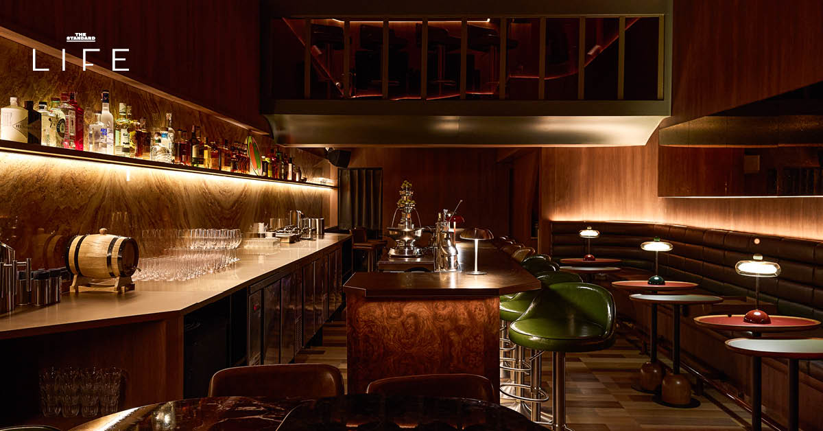 ภายในบาร์ Cherry Olive Cocktail Club ย่านสีลม กับค็อกเทลที่เป็นเอกลักษณ์
