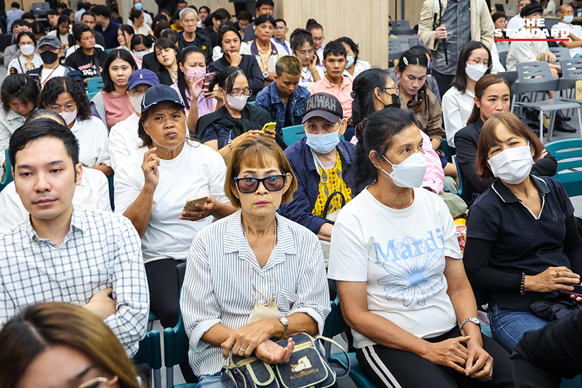 ปลัดกระทรวงดีอีและรัฐมนตรีดีอีชี้แจงโครงการ TH-AI Passport ในเวทีเสวนา 18