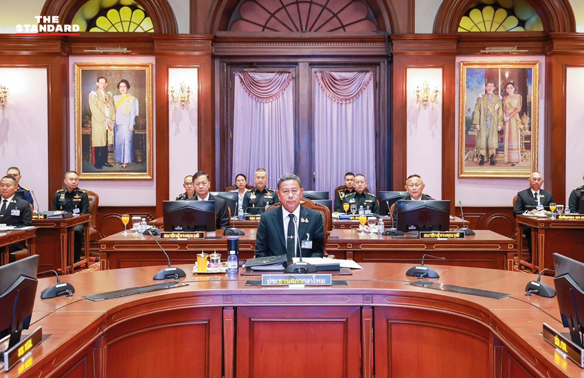 ภาพ พล.ท. อดุลย์ บุญธรรมเจริญ รัฐมนตรีว่าการกระทรวงกลาโหม เป็นประธานการประชุมสภากลาโหม 1