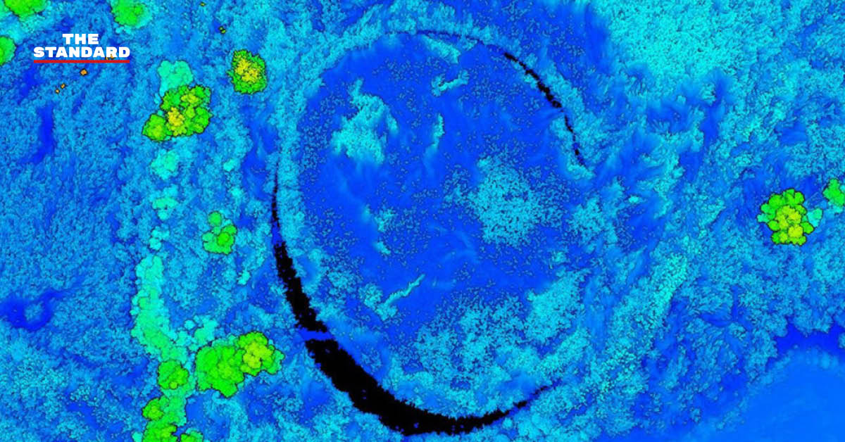 ภาพถ่ายมุมสูงจากโดรนและข้อมูล LiDAR เผยให้เห็น 'ดวงตาเมืองไทย' ซึ่งเป็นเกาะวัชพืชลอยน้ำทรงกลมหมุนได้ในพื้นที่ชุ่มน้ำจังหวัดปทุมธานี
