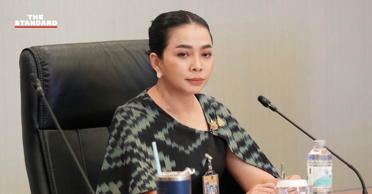 สุขสมรวย วันทนียกุล รัฐมนตรีประจำสำนักนายกรัฐมนตรี แถลงข่าวโครงการ ‘ไทยช่วยไทย เพิ่มทุน ดอกเบี้ยคนละครึ่ง’