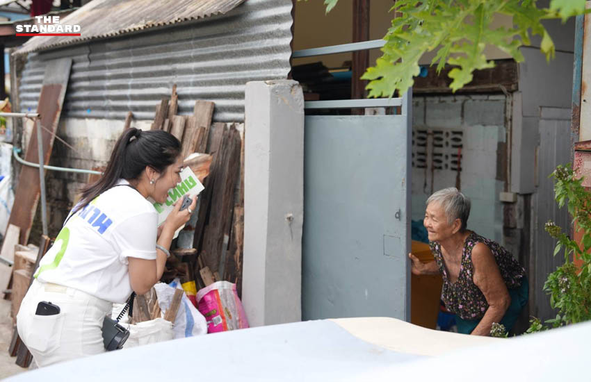 ไอซ์-หัทกร โกศลจิตร์ ผู้สมัคร ส.ก.เขตยานนาวา เบอร์ 2 กำลังหาเสียง 5