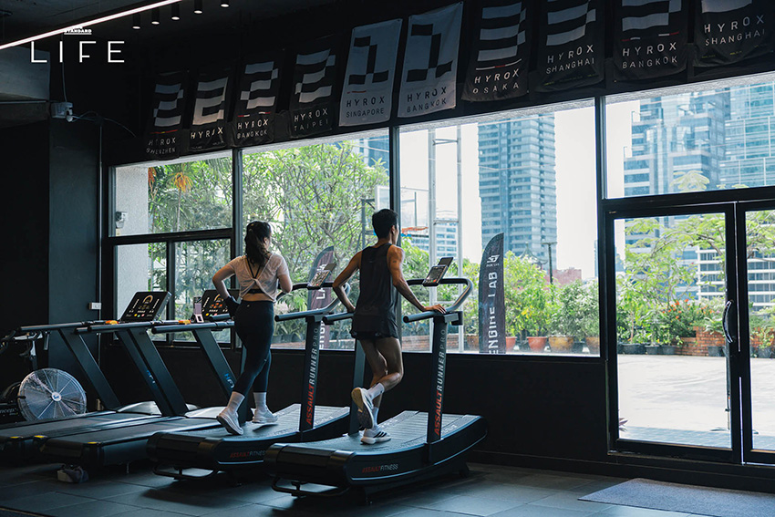 รองเท้า Hybrid Shoe สำหรับการออกกำลังกายแบบผสมผสาน 4