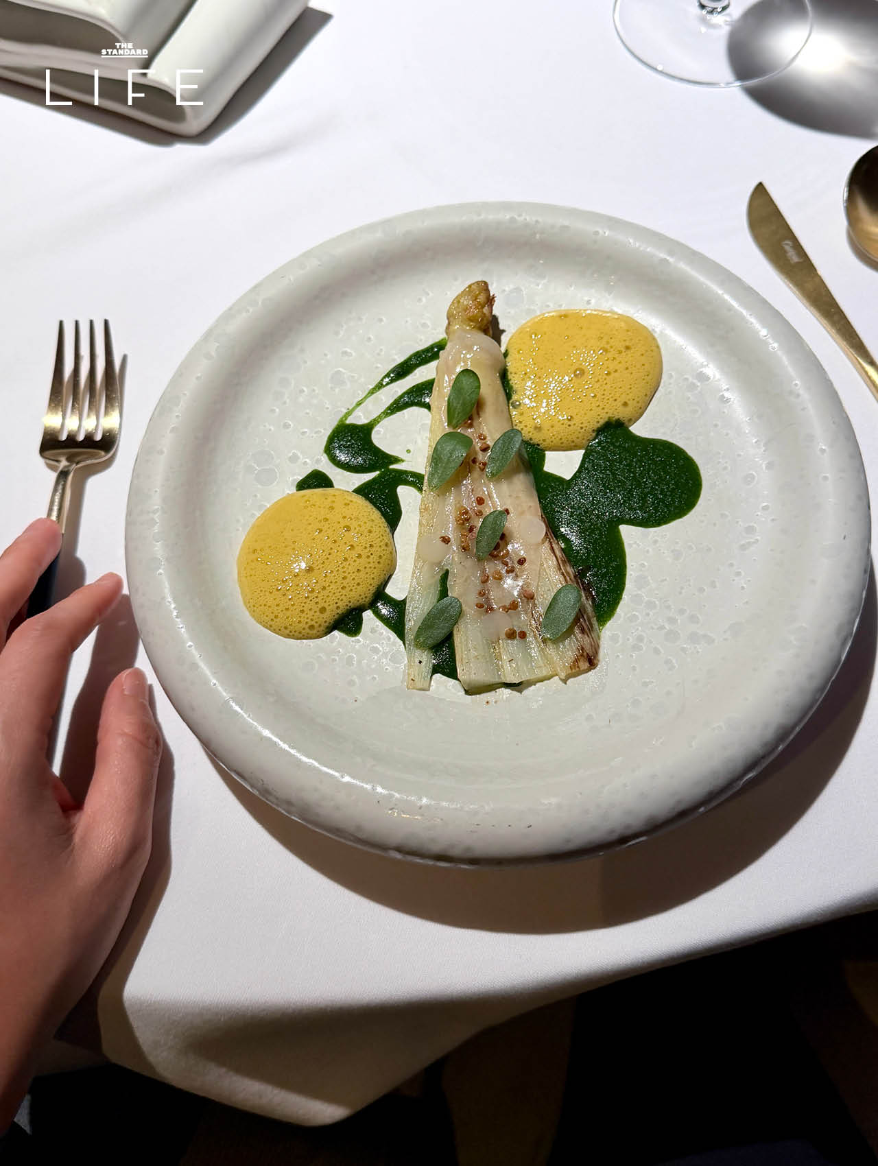 ภาพจานอาหารจากเมนูใหม่ 'Cuisine of the Alps' ของ Maison Dunand 2